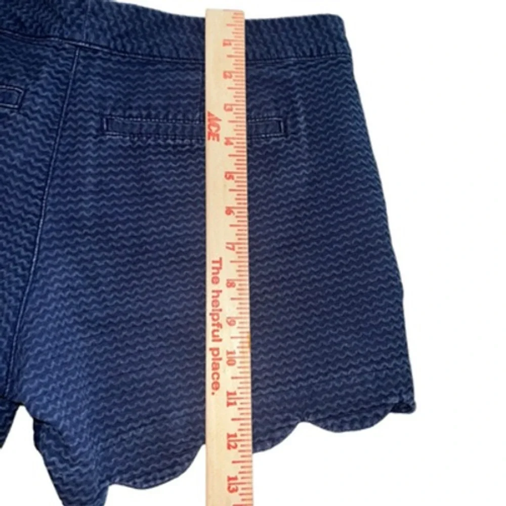 Lilly Pulitzer Buttercup Scallop Hem Shorts 2 Coastal Resort Preppy Golfcore